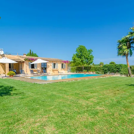 Es Coll Villa *